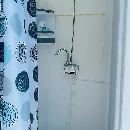 Arodes Asteria Volunteer & Youth Eco-house *