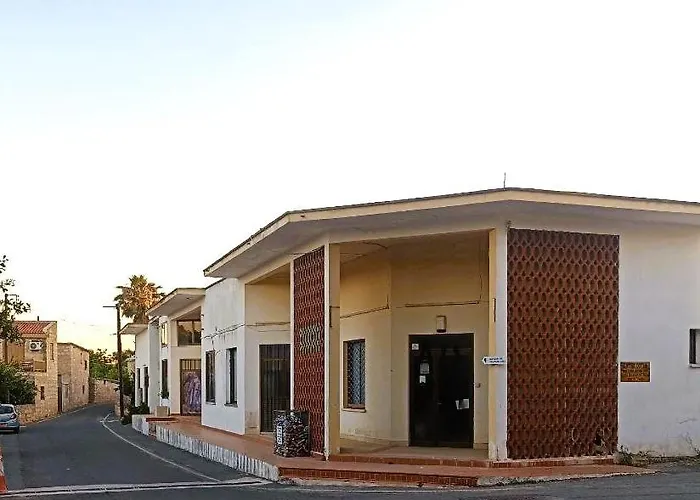 Arodes Asteria Volunteer & Youth Eco-house Hostel Pano Arodes