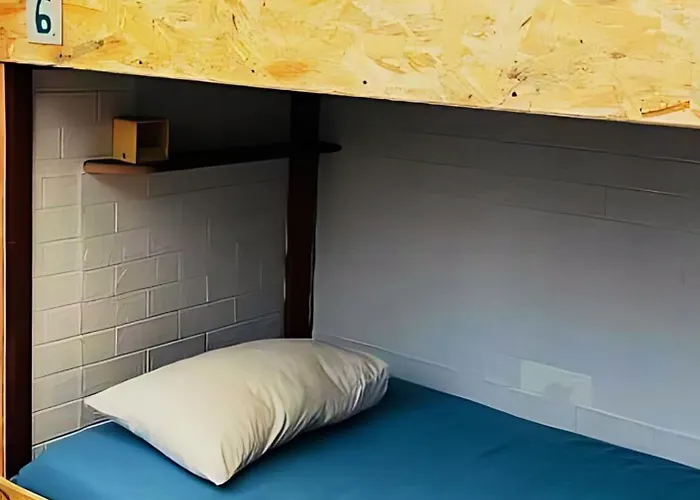 Arodes Asteria Volunteer & Youth Eco-house Vandrarhem