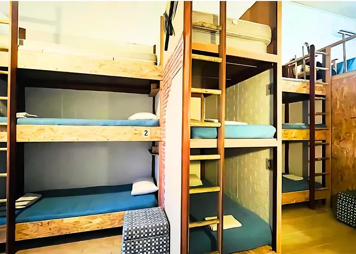 Arodes Asteria Volunteer & Youth Eco-house